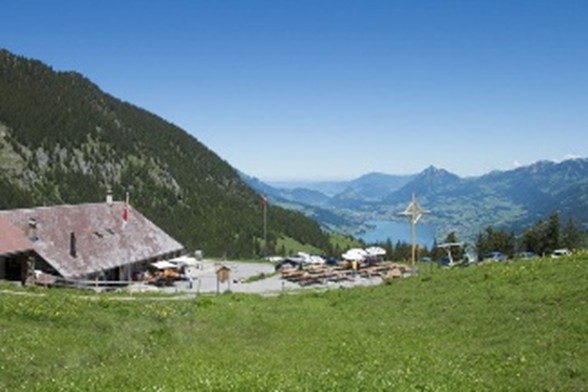 Fluonalp Giswil: Alpkäserei und Beizli